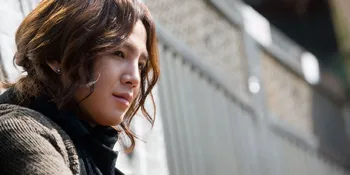 Jang Geun Suk Pakai Mobil Mewah Miliknya Untuk 'Beautiful Man'