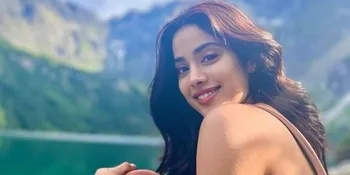 Janhvi Kapoor Panen Kritikan Karena Dianggap Tidak Profesional dan Dibandingkan dengan Mendiang Sridevi