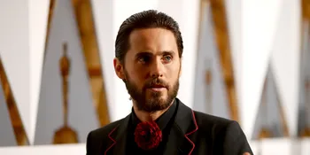 Jared Leto Kabur Dari Penjara dan Jadi Kriminal di 'THE SURVIVOR'