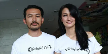 Jauh Dari Gosip, Begini Kunci Harmonis Rio Dewanto &#38; Atiqah