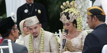 Jelang Ijab Kabul, Air Mata Selvi Kitty Mengalir Deras Teringat Orangtua