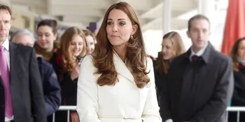 Jelang Persalinan, Kate Middleton Malah Setir Mobil Sendiri