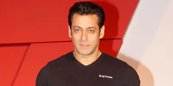 Jelang Ultah ke-50, Salman Khan Beli Yacht Mewah Baru?