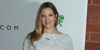 Jenis Kelamin Bayi Drew Barrymore Terungkap!