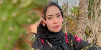 Jenita Janet dan Danu Sofwan Resmi Menikah, Postingan Galau Mantan Istri Jadi Sorotan