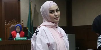 Jennifer Dunn Bantah Dirayu Terdakwa Kasus Korupsi Wawan, Tapi Sempat Berlibur ke Bali dan Australia