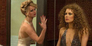 Jennifer Lawrence-Amy Adams Berciuman, Ide Siapa?