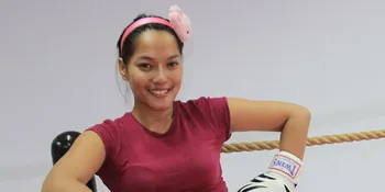 Jenny Cortez Tak Yakin Bisa Nikah Tahun 2013