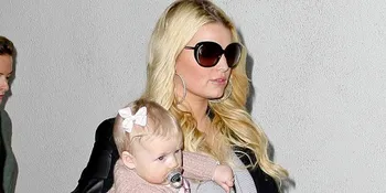 Jessica Simpson Akan Menikah Sebelum Anak Kedua Lahir?