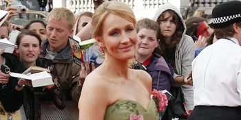 JK Rowling Filmkan 'Fantastic Beasts And Where To Find Them'