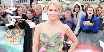 JK Rowling Tulis Draft 'FANTASTIC BEASTS' Dalam 12 Hari