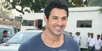John Abraham Akan Sutradarai Film Berbudget Besar