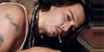 Johnny Depp Bakal Diarahkan Sinematografer THE DARK KNIGHT'