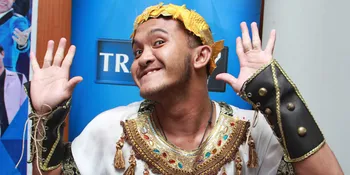'JOMBLO KEEP SMILE' Andalkan Duet Caisar - Kemal Palevi