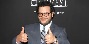 Josh Gad Tanggapi Rumor Terlibat Reboot 'FANTASTIC FOUR'