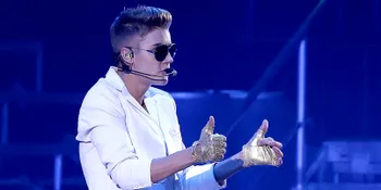 Justin Bieber Puji Lagu Baru One Direction