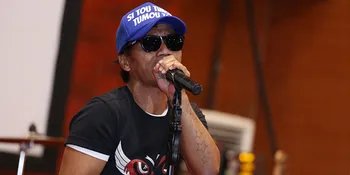 Kaka Slank Lebih Senang Main Band Daripada Menjadi Politikus