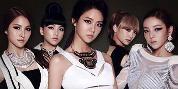 KARA Dikritik (Lagi) Karena Kostum Seksi Mirip Baju Renang