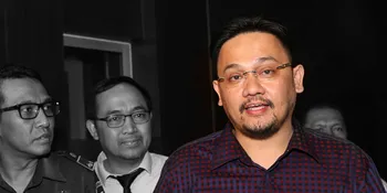 Kasihan! Sekarang Farhat Abbas ke Mana-mana Naik Taksi