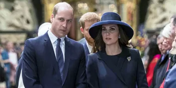 Kate Middleton &#38; Pangeran William Gandengan Mesra di Depan Kamera Media