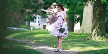 Katie Holmes Jadi Pembela Kebenaran Rahasia Dalam Film Terbarunya