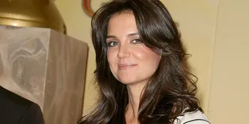 Katie Holmes Punya Pacar Baru?