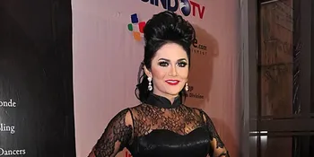 KD: Saya Tak Pernah Ajari Amora Peluk Anak Yatim