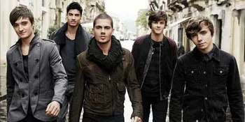 Ke Indonesia, The Wanted Minta Suite Room