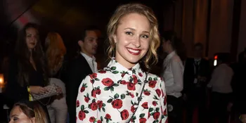 Baju Terlalu Berat, Hayden Panettiere Jatuh di Muka Umum!