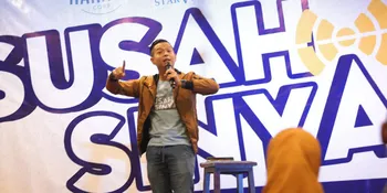 Kehabisan Materi, Ernest Prakasa Tidak Ikut Stand Up Selama Tur 10 Kota
