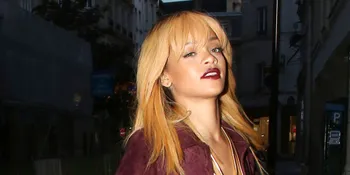 Kehabisan Uang, Rihanna Nyaris Alami Kebangkrutan!