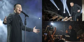 Kejutan di Konser Monokrom, Tulus Hadirkan Sosok Bertubuh Besar Menyerupai Manusia