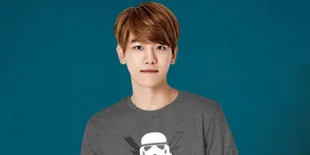 Kekinian, Baekhyun EXO Nyanyi 'Pen Pinapple Apple Pen' di Konser