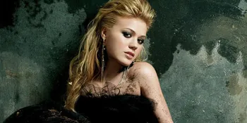 Kelly Clarkson - Brandon Blackstock Segera Menikah!