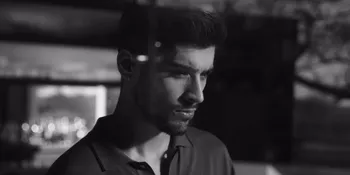Keluar Dari 1D, Mimpi Zayn Malik  Nyanyi Lagu Soal Seks Terwujud