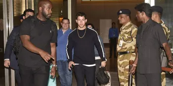 Keluarga Nick Jonas ke India Bawa Bingkisan Untuk Orangtua Priyanka Chopra