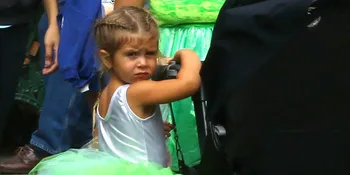 Kenakan Outfit Ala Cowgirl, Anak Kourtney Kardashian Super Lucu