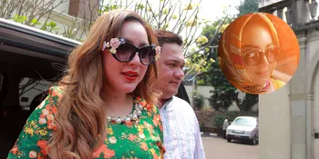 Kenakan Pakaian Muslimah, Regina Abbas Buat Semriwing Bulu Kuduk