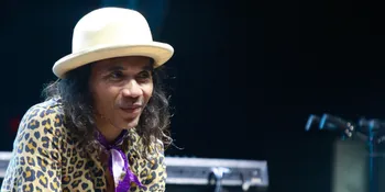 Kenang Glenn Fredly, Kaka Slank: Senyumnya Menenangkan