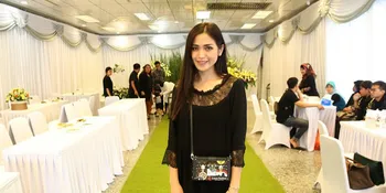 Kenang Hari Ultah, Jessica Iskandar Kunjungi Makam Olga Syahputra