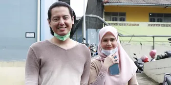 Kenang Momen Liburan Berdua, Roger Danuarta Kangen Jalan-Jalan Bareng Cut Meyriska