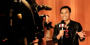 Keren, Fans Asal Jerman Kenakan Kaos Bergambar Judika!