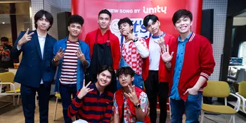 Keseruan UN1TY Syuting Video Klip It&#8217;s Alright, Disiram Hingga Terjatuh Saat Lari