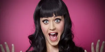 Ketemu Mantan Suami, Katy Perry Sembunyi di Bawah Meja!