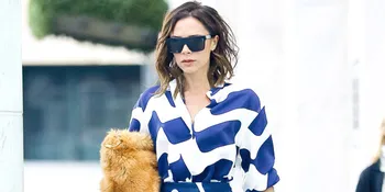 Ketika Victoria Beckham Pamer Senyum Langkanya di Depan Umum