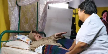 Khawatir Kembali Banjir, Keluarga 'Si Doel' Ungsikan Aminah Cendrakasih