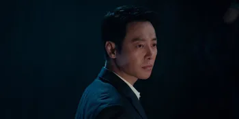 Kim Dong Wook Jadi Reporter Tampan dan Kompeten di Drama Fantasi YOU, WHOM I MET BY CHANCE