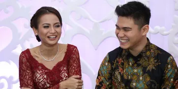 Kisah Acha Septriasa - Vicky, Dari Teman Sampai Jadi Calon!