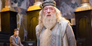 Kisah Dumbledore Semangati Gadis Korban Penembakan