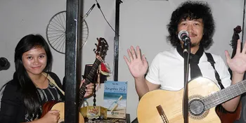 Knee and Toes Gelar Acara Dadakan Saat Tiba di Singapura